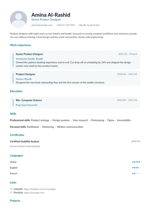 A résumé page rendered in English with the Waha template